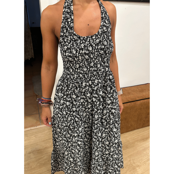 Vestido negro flores