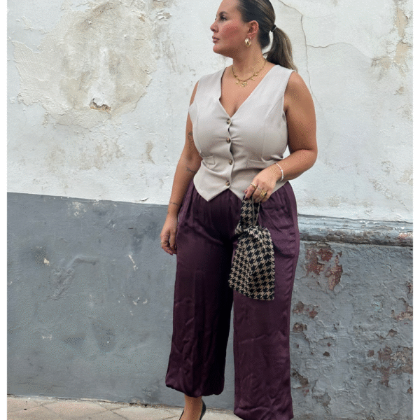 Chalequillo beig sin mangas