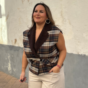 Diseño sin título - 2025-10-24T205001.685 (1) Chaqueta cuadros borreguito fino