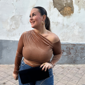 Diseño sin título (94) (1) Top terciopelo beig