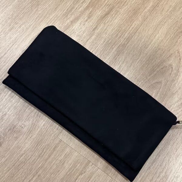 Cartera antelina negra