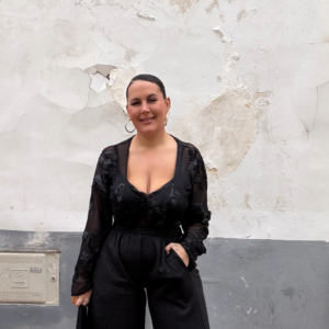 Body negro con encaje