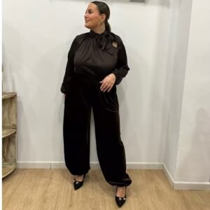Pantalon terciopelo negro bombacho