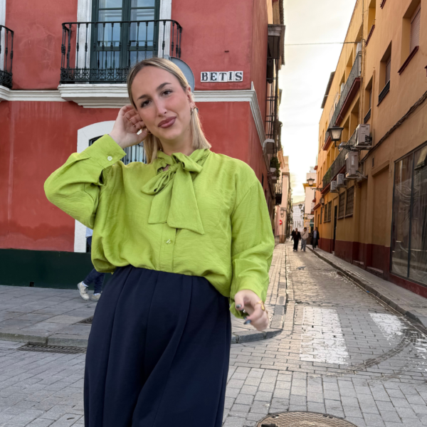 Camisa lazada verde pistacho