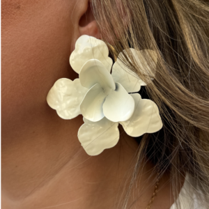 Pendientes flor blanco