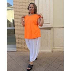 Camiseta fluor tachuelas