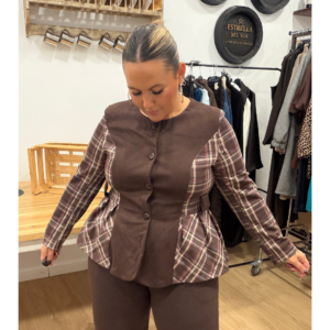 Chaqueta antelina marron