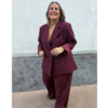 Traje de chaqueta burdeo