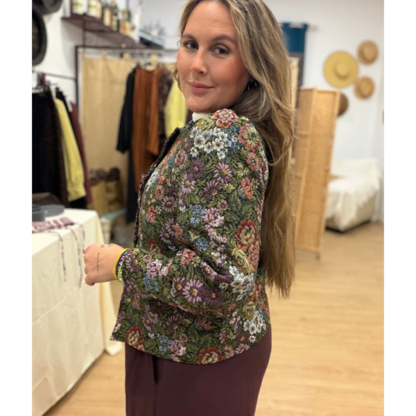 Chaqueta flor